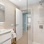 Vista Villa